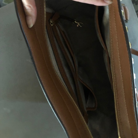 Michael Kors studded Selma satchel - Picture 5 of 5